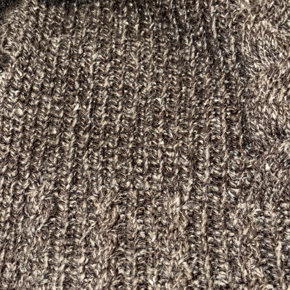 Alexandra Bartlett Sweater - Picture 10 of 10